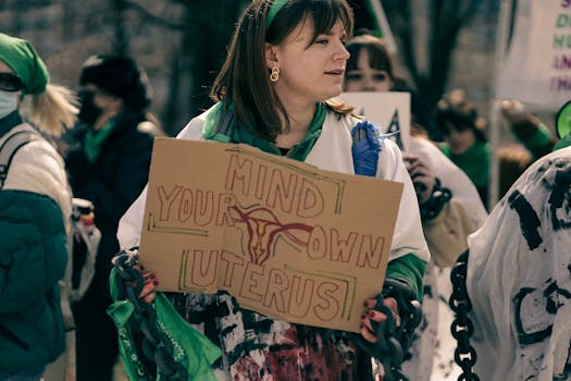 Ženy v politice: Klíč k rovnoprávnosti a lepší společnosti